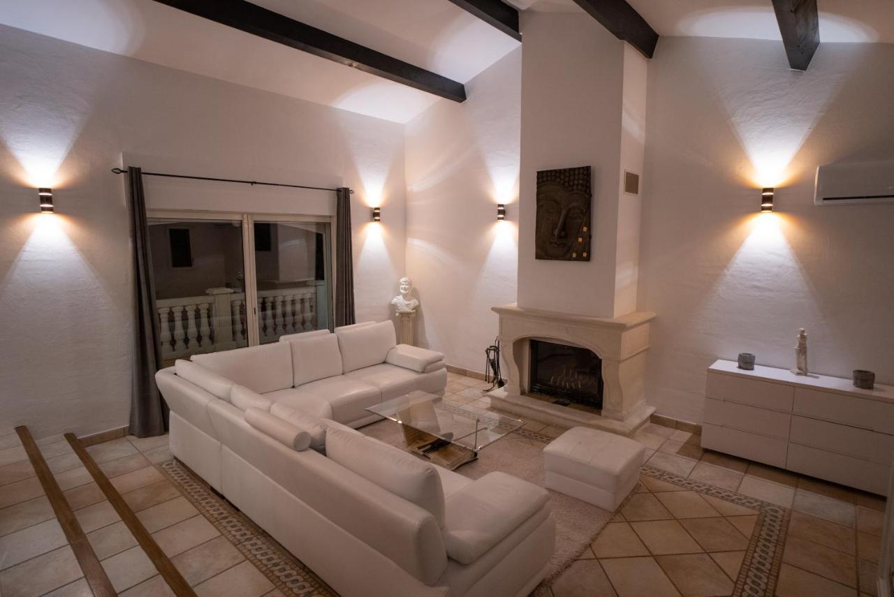 Villa Riposa Frejus Luaran gambar